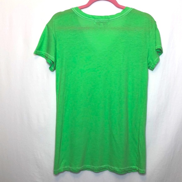 WILDFOX one-of-a-kind green palm tree t-shirt 💚 - Picture 2 of 7